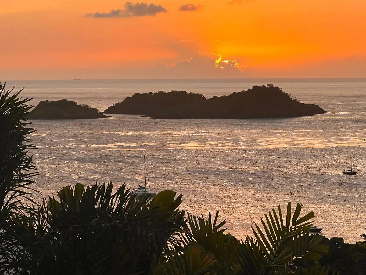 Sunset Palm - Villa Creole Avec Piscine Face Au Coucher De Soleil Et A La Reserve Cousteau Bouillante Guadeloupe